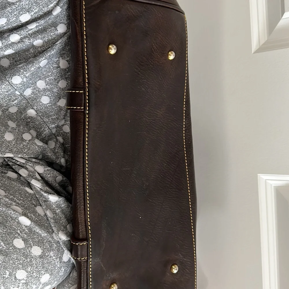 Dooney& Bourke satchel - Picture 3 of 5